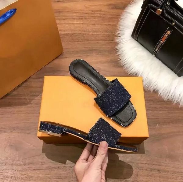 classic printing slippers women flat bottom beach shoes designer summer sandal women fashion leisure flip flops womens outdoor slipper, Black
classic printing slippers women flat bottom beach shoes designer summer sandal women fashion leisure flip flops womens outdoor slipper, Black