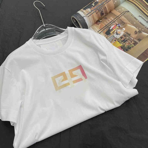 women's t-shirt gvc color quad grid print gradient round neck short sleeve t-shirt aging dynamic top, White
women's t-shirt gvc color quad grid print gradient round neck short sleeve t-shirt aging dynamic top, White