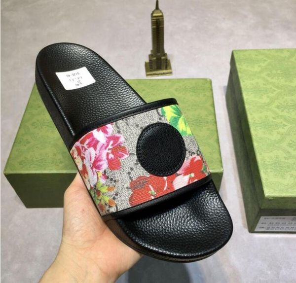 men women fashion slippers luxury letter circle patchwork pattern slides summer flat slipper trendy leather rubber sandal mens beach slide, Black
men women fashion slippers luxury letter circle patchwork pattern slides summer flat slipper trendy leather rubber sandal mens beach slide, Black