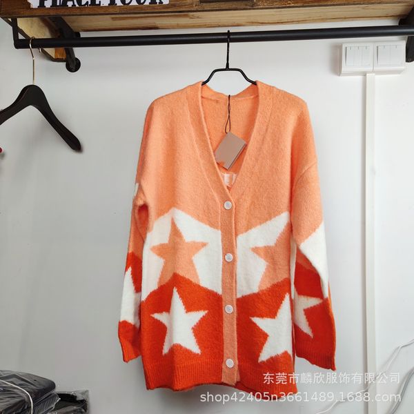 women's sweaters designer autumn and winter 21 new color matching five pointed star wool mahai blended v-neck knitted cardigan jacket l, White;black
women's sweaters designer autumn and winter 21 new color matching five pointed star wool mahai blended v-neck knitted cardigan jacket l, White;black