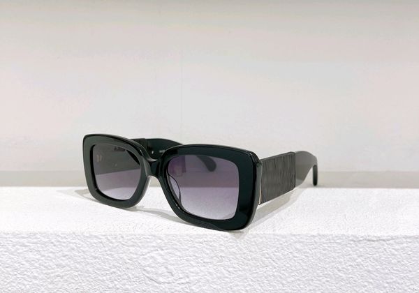 designer sunglasses shades black grey shaded women shades uv400 eyewear with box, White;black
designer sunglasses shades black grey shaded women shades uv400 eyewear with box, White;black