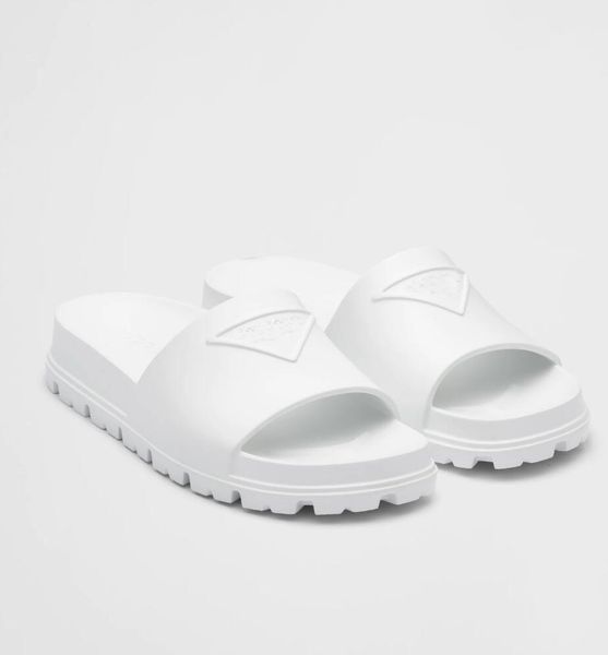 summer casual streetwear sandals shoes embossed triangle rubber slides women men lightweight slip on beach slippers comfort walking 35-45, Black
summer casual streetwear sandals shoes embossed triangle rubber slides women men lightweight slip on beach slippers comfort walking 35-45, Black
