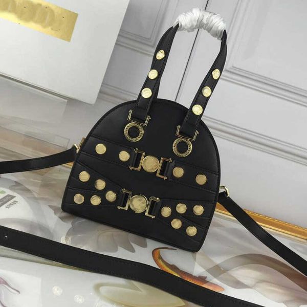 2022 fashion handbag purse classic bowling bag genuine leather shoulder bag ladies tote bags metal icon zipper wallet in
2022 fashion handbag purse classic bowling bag genuine leather shoulder bag ladies tote bags metal icon zipper wallet in