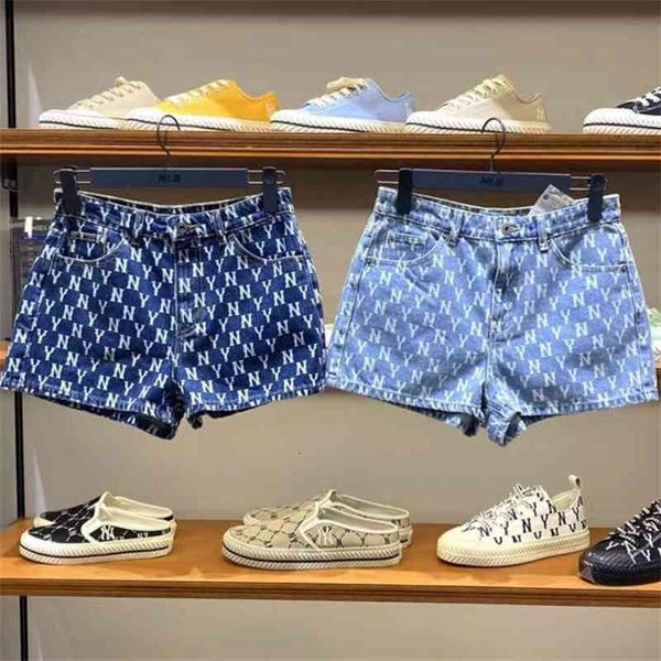 women's pants capris mlb korean fashion brand women's all over printed old flower letters ny denim casual shorts pants summer styl, Black;white
women's pants capris mlb korean fashion brand women's all over printed old flower letters ny denim casual shorts pants summer styl, Black;white
