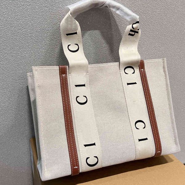 3afashion luxury shopping bag crossbody bags designer women canvas tote large capacity handbags purses embossed totes handbag, Red;black
3afashion luxury shopping bag crossbody bags designer women canvas tote large capacity handbags purses embossed totes handbag, Red;black
