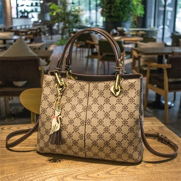 women's summer fashion women's middle-aged mother's versatile one messenger trend 45% off sell online 99 90% off wholesale sh
women's summer fashion women's middle-aged mother's versatile one messenger trend 45% off sell online 99 90% off wholesale sh
