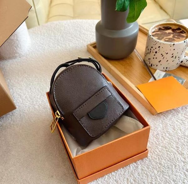 designers mini coin purses wrist bags fashion retro zipper leather wallet woman men accessories luxurys classic change purse pocket, Red;black
designers mini coin purses wrist bags fashion retro zipper leather wallet woman men accessories luxurys classic change purse pocket, Red;black