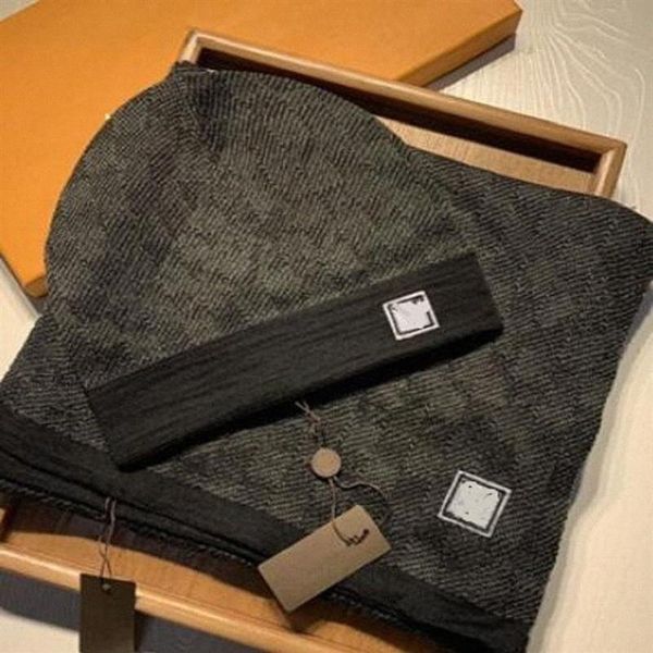autumn europe designer men scarf and hat classical fashion set women winter cotton wool beanie ladies wrap scarves m7h2979, Blue;gray
autumn europe designer men scarf and hat classical fashion set women winter cotton wool beanie ladies wrap scarves m7h2979, Blue;gray