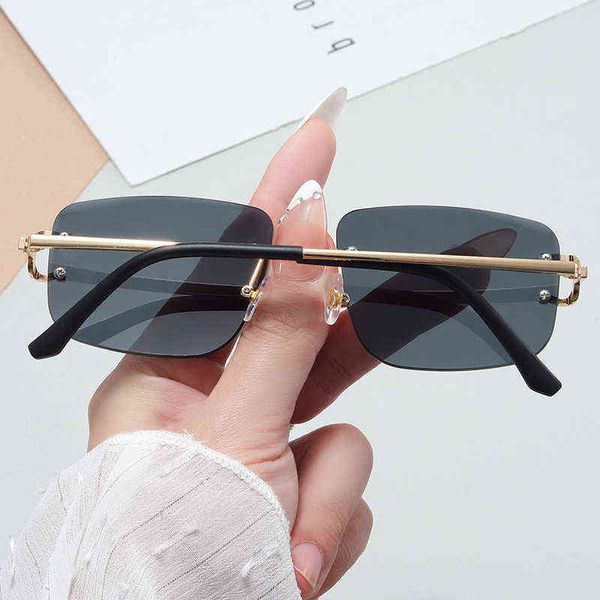 rimless 2022 fashion sunglasses women eyewear gold frame rectangle decorative exquisite driving summer sunglasses for men y220410, White;black
rimless 2022 fashion sunglasses women eyewear gold frame rectangle decorative exquisite driving summer sunglasses for men y220410, White;black