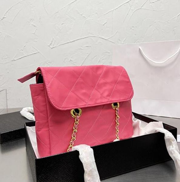 nylon designers bag women's solid color crossbody pochette leisure handbags one-shoulder chain letter p messenger bags chain totes
nylon designers bag women's solid color crossbody pochette leisure handbags one-shoulder chain letter p messenger bags chain totes