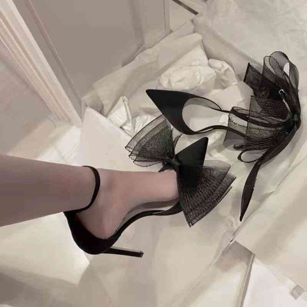 dress shoes song qian's same spring and summer bow black high-heeled shoes princess style pointed one-sided belt sandals thin heel ual0
dress shoes song qian's same spring and summer bow black high-heeled shoes princess style pointed one-sided belt sandals thin heel ual0