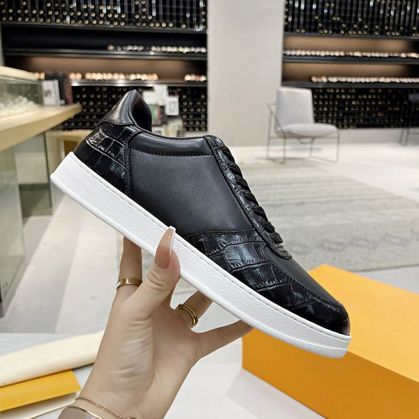 new men's 2022 fashion classic casual shoes party outdoor sports show classic style wholesale size 38-46, Black
new men's 2022 fashion classic casual shoes party outdoor sports show classic style wholesale size 38-46, Black