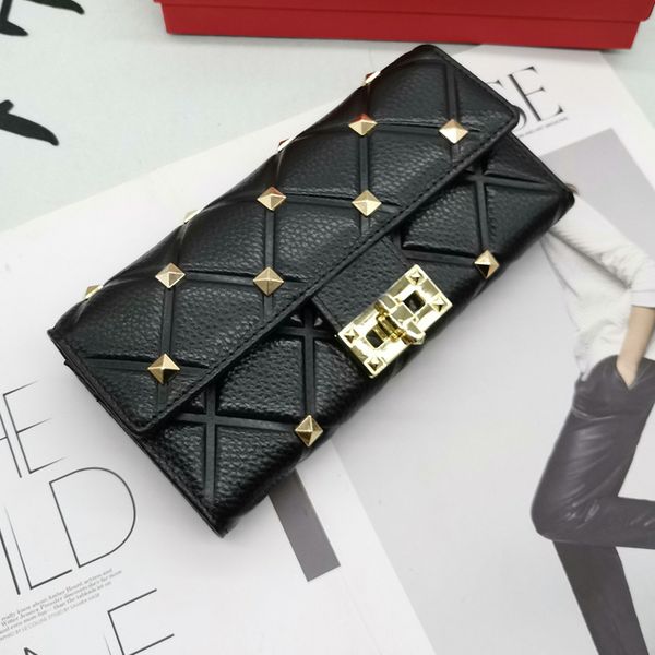 rivet long wallet bags card holders hardware letter buckle grain genuine leather cowhide clutch bags two large positions interior zip pocket, Red;black
rivet long wallet bags card holders hardware letter buckle grain genuine leather cowhide clutch bags two large positions interior zip pocket, Red;black