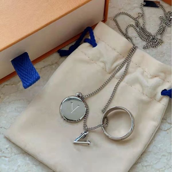 designers necklace fashion women and men charm jewelry light luxurys classic love pendant necklaces simple clavicle chain for girlfriend gif, Silver
designers necklace fashion women and men charm jewelry light luxurys classic love pendant necklaces simple clavicle chain for girlfriend gif, Silver
