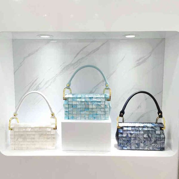 evening bag natural shell shoulder bag women 2022 new elegant luxury designer handmade square sequin forearm wedding purse for bride 220622
evening bag natural shell shoulder bag women 2022 new elegant luxury designer handmade square sequin forearm wedding purse for bride 220622