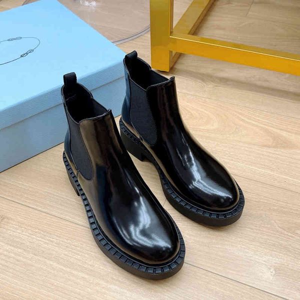 boots chelsea women's short boots autumn and winter p's british fashion cow leather thick soled low heel martin trend, Black
boots chelsea women's short boots autumn and winter p's british fashion cow leather thick soled low heel martin trend, Black