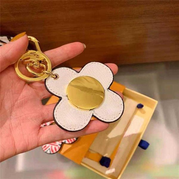 designer water ripple sunflower keychains pu leather car key chain rings accessories fashion keychain buckle hanging decoration fo245g, Silver
designer water ripple sunflower keychains pu leather car key chain rings accessories fashion keychain buckle hanging decoration fo245g, Silver
