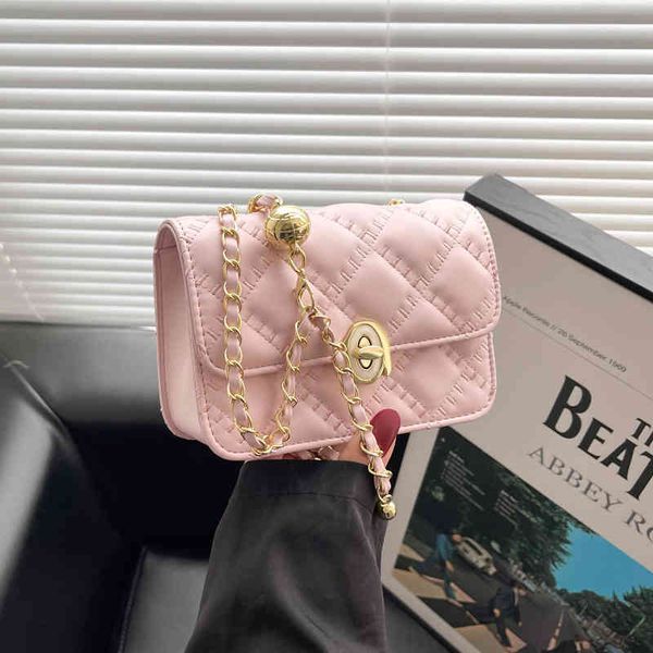 embroidered thread small bag for women summer versatile 2022 new fashion cross one shoulder bags for girl handbag ladies
embroidered thread small bag for women summer versatile 2022 new fashion cross one shoulder bags for girl handbag ladies