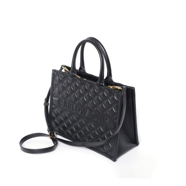 large capacity portable tote fashion trend commuting soft surface super fiber embroidered lingge new women's design purses online
large capacity portable tote fashion trend commuting soft surface super fiber embroidered lingge new women's design purses online