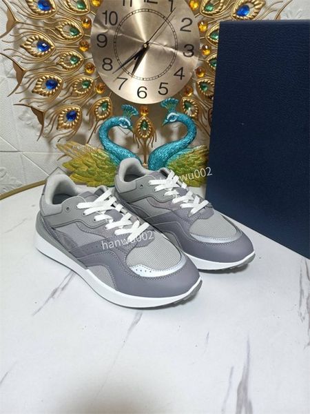 2022 new mens designer boots casual shoes trendy sneakers sport trainers, Black 
2022 new mens designer boots casual shoes trendy sneakers sport trainers, Black