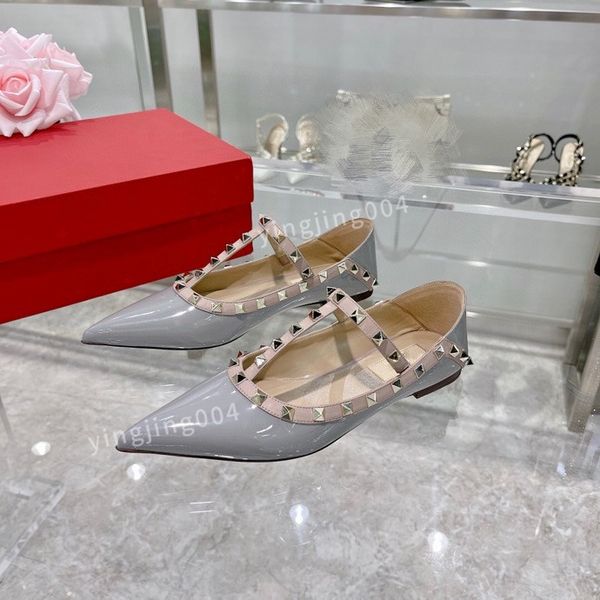 dress shoes sandals designer luxury gold single shoe women french style with skirt temperament thin heel pointed waterproof platform high he, Black
dress shoes sandals designer luxury gold single shoe women french style with skirt temperament thin heel pointed waterproof platform high he, Black