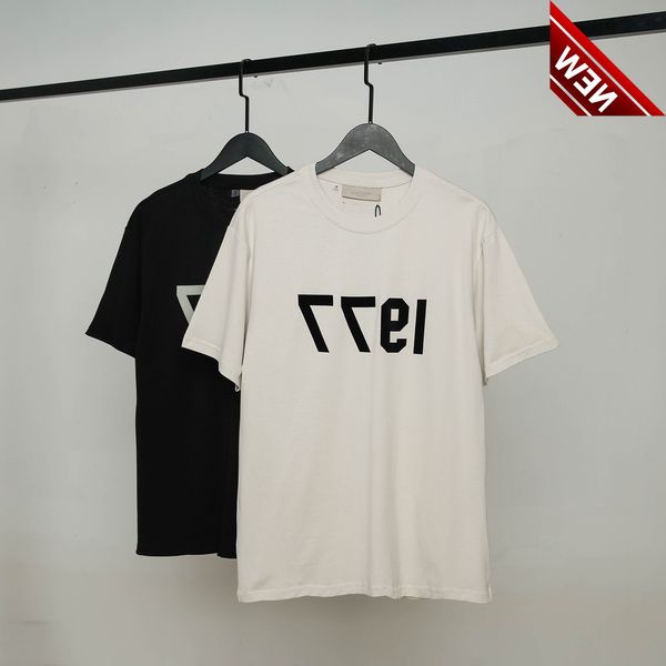 22 new fog double thread essentials 1977 flocked round neck short sleeve high street fashion t-shirt, White;black
22 new fog double thread essentials 1977 flocked round neck short sleeve high street fashion t-shirt, White;black