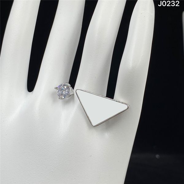 chic metal triangle diamond ring women crystal letter rings rhinestone open ring for party date with gift box, Silver
chic metal triangle diamond ring women crystal letter rings rhinestone open ring for party date with gift box, Silver