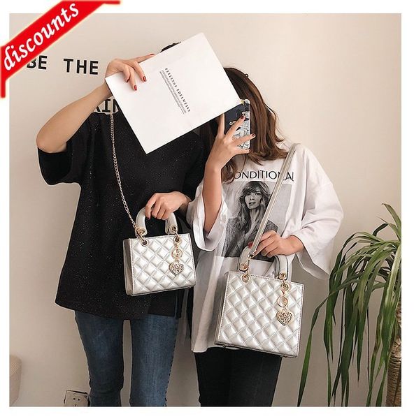 fashion brand trendy ladies bags direct sale small chain single shoulder leather girl
fashion brand trendy ladies bags direct sale small chain single shoulder leather girl