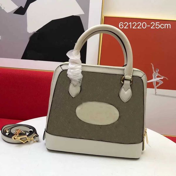 women messenger multifunctional tote bagswallet evening bag designerleather material kill letter design shoulder underarm
women messenger multifunctional tote bagswallet evening bag designerleather material kill letter design shoulder underarm