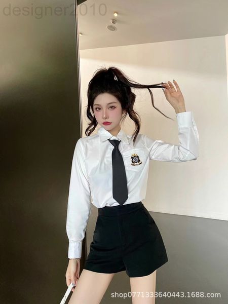 women's polos designer chaopai 22 early spring new style college tie embroidered pocket shirt women's fashion long sleeve lining, White
women's polos designer chaopai 22 early spring new style college tie embroidered pocket shirt women's fashion long sleeve lining, White