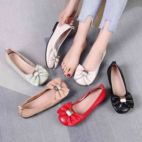 dress shoes 22 spring and autumn genuine leather mother's shoes, soft bottom pea female cow tendon sole single flat casual wa35, Black
dress shoes 22 spring and autumn genuine leather mother's shoes, soft bottom pea female cow tendon sole single flat casual wa35, Black