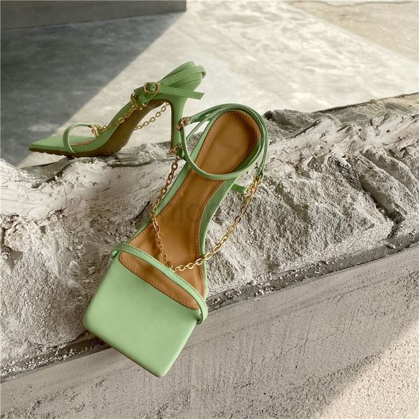 eilyken 2021 new women sandal thin high heel elegant ladies pumps shoes narrow band summer gladiator sandals shoes size 35-40 shjoisjhshgs, Black
eilyken 2021 new women sandal thin high heel elegant ladies pumps shoes narrow band summer gladiator sandals shoes size 35-40 shjoisjhshgs, Black