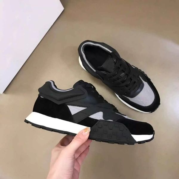 perfect designer boots spectres sneakers shoes men's sports runner suede leather skateboard walking technical fabric popular designer j, Black
perfect designer boots spectres sneakers shoes men's sports runner suede leather skateboard walking technical fabric popular designer j, Black