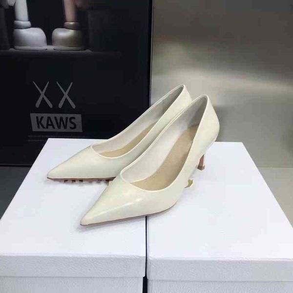 dress shoes spring d family original high heels thin pointed temperament solid color single shoes, Black
dress shoes spring d family original high heels thin pointed temperament solid color single shoes, Black