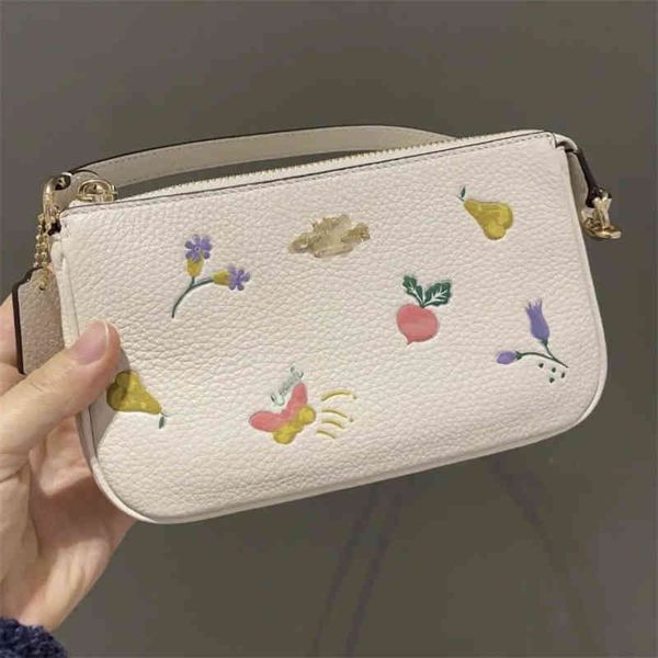 designer handbags coech 2022 summer new family c bag female nolita19 glacier white hemp bag zipper hand carrying pearl armpit bag
designer handbags coech 2022 summer new family c bag female nolita19 glacier white hemp bag zipper hand carrying pearl armpit bag