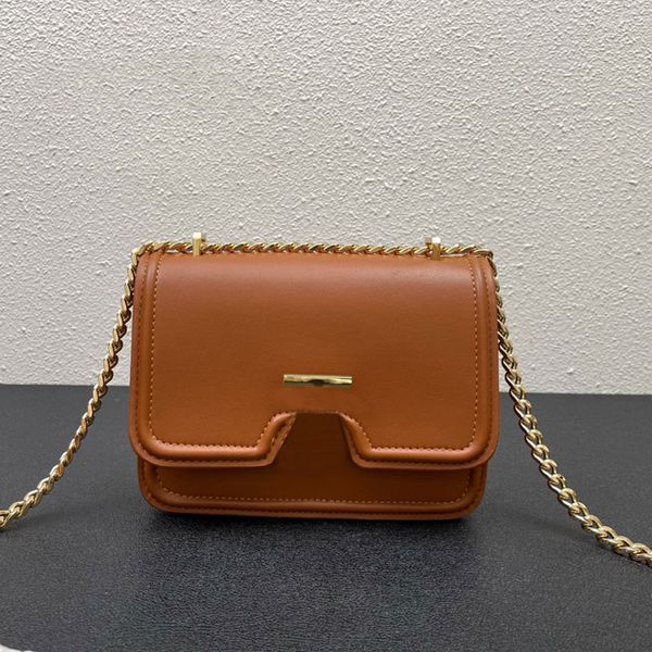 chain bag women shoulder handbag crossbody handbag purse flap wallet compartment design cowhide leather gold hardware
chain bag women shoulder handbag crossbody handbag purse flap wallet compartment design cowhide leather gold hardware