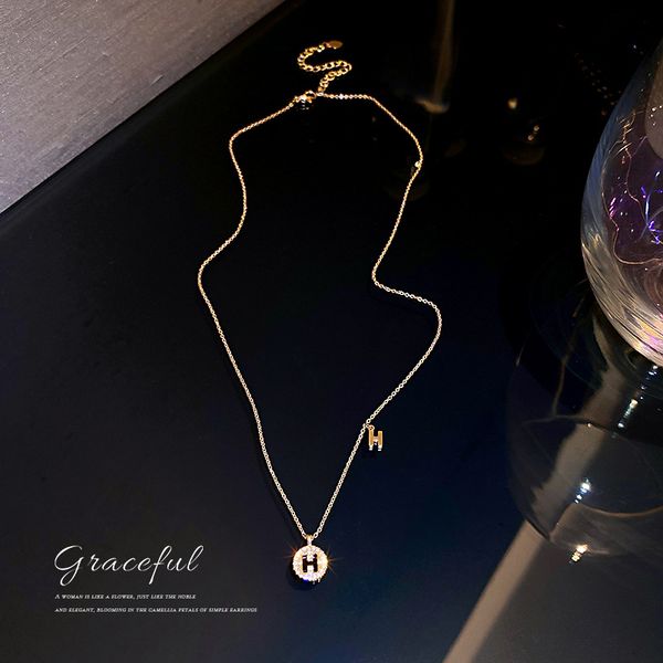 real gold electroplated korean new personalized diamond circle letter h clavicle chain online influencer refined necklace, Golden;silver 
real gold electroplated korean new personalized diamond circle letter h clavicle chain online influencer refined necklace, Golden;silver