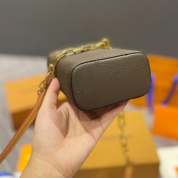 designers luxury bags for womens louiseity 1 viutonity handbags lvs crossbody shoulder the tote bag multicolour capacity versatile 7a wallet
designers luxury bags for womens louiseity 1 viutonity handbags lvs crossbody shoulder the tote bag multicolour capacity versatile 7a wallet