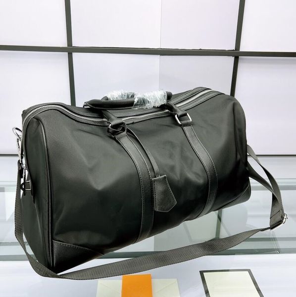 men fashion duffle bag black nylon travel bags mens handle luggage gentleman business totes with shoulder strap praise and explosion p001
men fashion duffle bag black nylon travel bags mens handle luggage gentleman business totes with shoulder strap praise and explosion p001