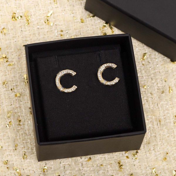 2022 charm simple stud earring with all diamond in 18k gold plated for women wedding jewelry gift have box stamp ps4932, Golden
2022 charm simple stud earring with all diamond in 18k gold plated for women wedding jewelry gift have box stamp ps4932, Golden