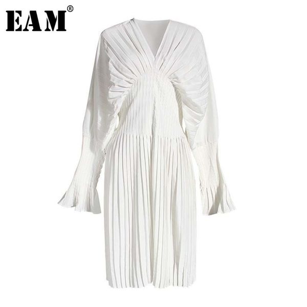 eam women white pleated split big size long blouse vcollar long sleeve loose fit shirt fashion spring summer 1w326 y200622
eam women white pleated split big size long blouse vcollar long sleeve loose fit shirt fashion spring summer 1w326 y200622
