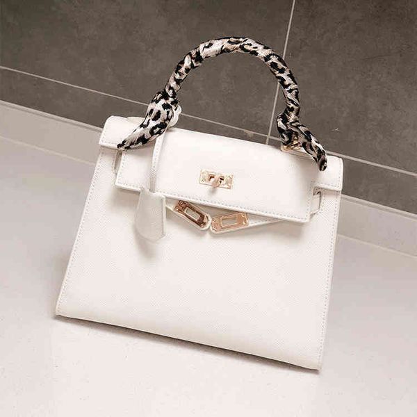 luxury shoulder handbags women's bag 2022 kelys leather palm print cowhide single messenger hand bride's
luxury shoulder handbags women's bag 2022 kelys leather palm print cowhide single messenger hand bride's