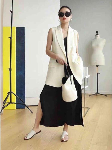 women's vests max acetacid blended linen like texture classdouble row button medium and long suit coat ma jianv, Black;white
women's vests max acetacid blended linen like texture classdouble row button medium and long suit coat ma jianv, Black;white
