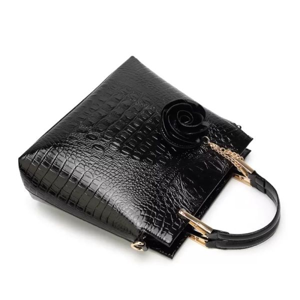 accessorie other bags new crocodile pattern handbag rose ornaments fashion underarmbag european and american popular simplicity fashion offi, Black;red
accessorie other bags new crocodile pattern handbag rose ornaments fashion underarmbag european and american popular simplicity fashion offi, Black;red