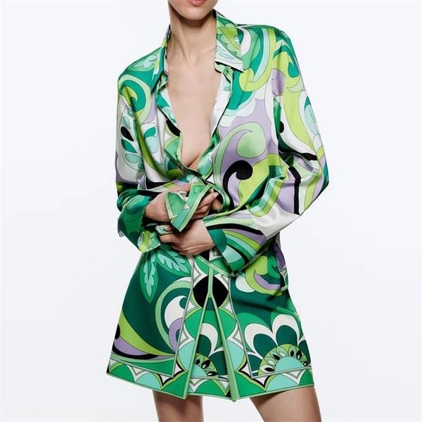 spring women fashion print set long sleeve turn down collar shirt and high waist short skirt tailleurs jupes xx8489 220421, White
spring women fashion print set long sleeve turn down collar shirt and high waist short skirt tailleurs jupes xx8489 220421, White