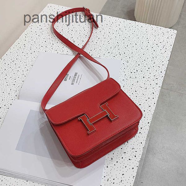designer herme handbags gangfeng stewardess h buckle small square kangkang women's new 2022 messenger box tofu leather
designer herme handbags gangfeng stewardess h buckle small square kangkang women's new 2022 messenger box tofu leather