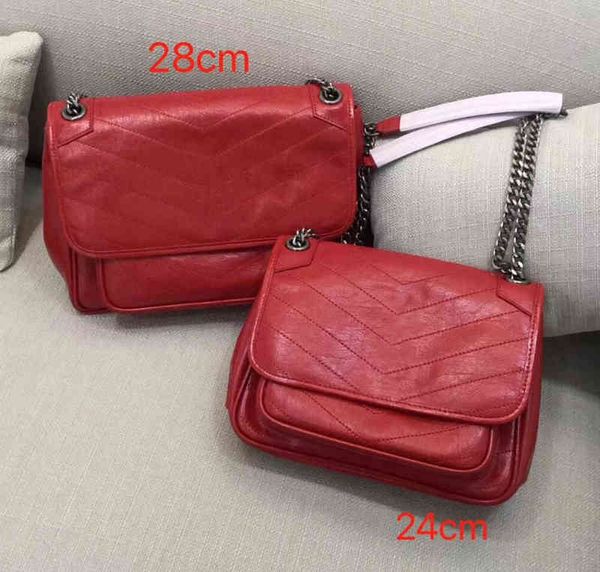 7a+classic women v wave pattern flap chain bag oil wax real leather shoulder handbag bags crossbody purse messenger bag
7a+classic women v wave pattern flap chain bag oil wax real leather shoulder handbag bags crossbody purse messenger bag