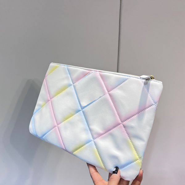 luxury ladies tote bags premium designer classic leather plaid cut design colorful bag retro fashion elegant temperament shoulder bags handb
luxury ladies tote bags premium designer classic leather plaid cut design colorful bag retro fashion elegant temperament shoulder bags handb