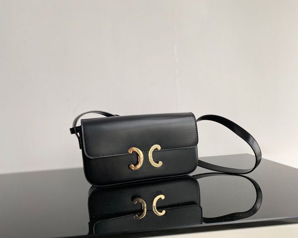 fashion men and women wallet card handbag leather designer famous brand long european and american style 541365, Red;black
fashion men and women wallet card handbag leather designer famous brand long european and american style 541365, Red;black
