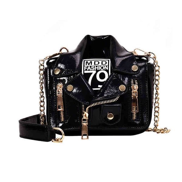 small bag female 2022 new korean fashion chain diagonal cross bag personalized suit one shoulder small square designer bags
small bag female 2022 new korean fashion chain diagonal cross bag personalized suit one shoulder small square designer bags